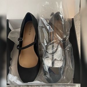 Torrid Black Faux Suede Mary Jane Shies size 13W